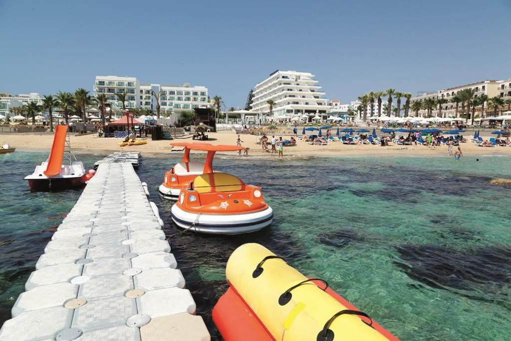 Vrissiana Boutique Beach Hotel Protaras Eksteriør bilde